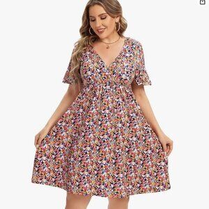 Women's floral dress with pockets